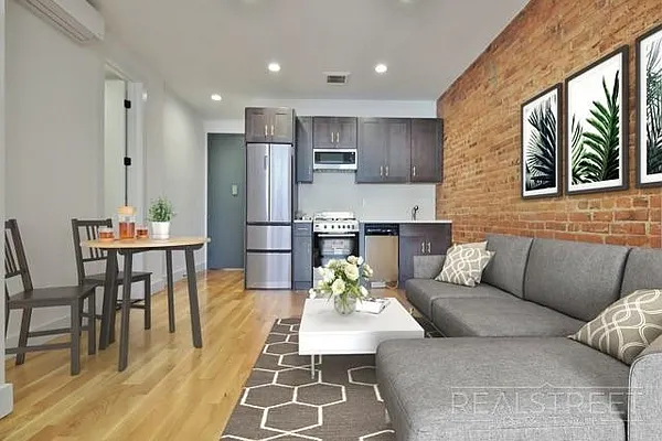 Rented by Real Street Inc | media 2