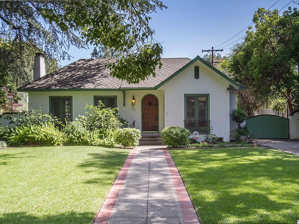 1st image of 550 La Mesa Pl