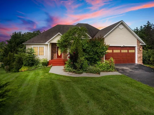 2036 Northside Dr, Blacksburg, VA 24060