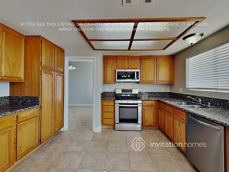 4756 Illustrious St — Photo 8