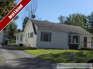 4672 Wakonda Dr, Norwalk, IA 50211