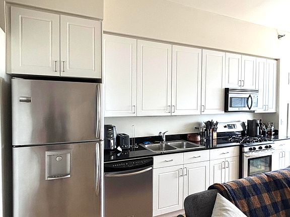 5th image of 1720 S Michigan Ave APT 2607