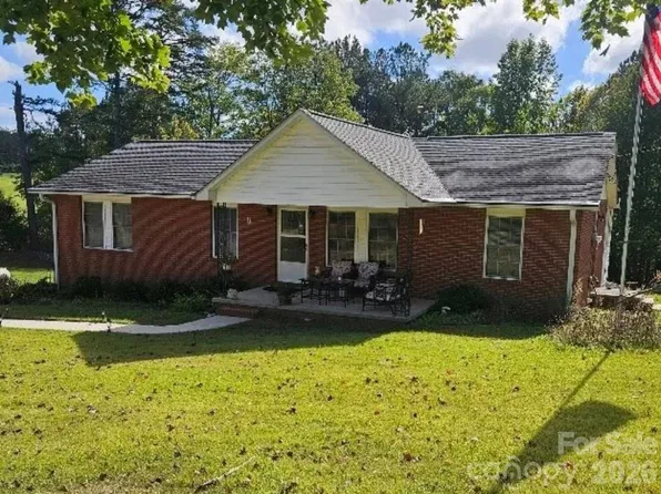 319 Onvil Rd, Mount Gilead, NC 27306