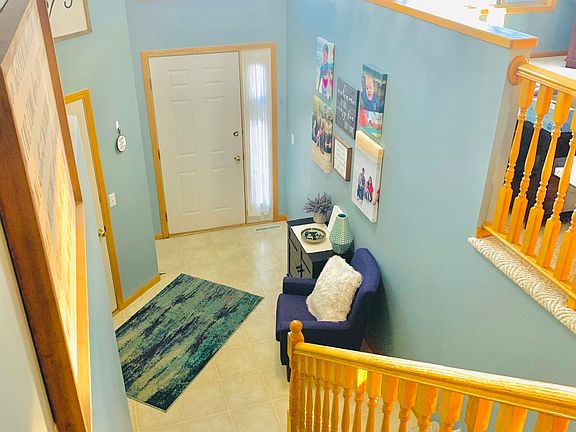 2nd image of 423 6th Ave S