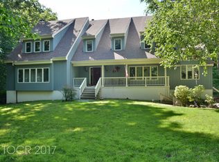 9 Sugar Hill Rd, Kinnelon, NJ 07405