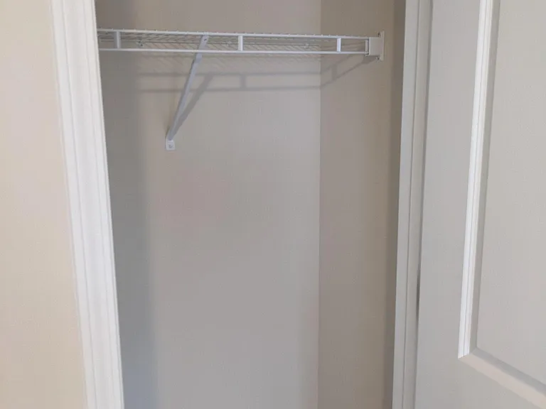 877 McKenzie Park Ter — Photo 17