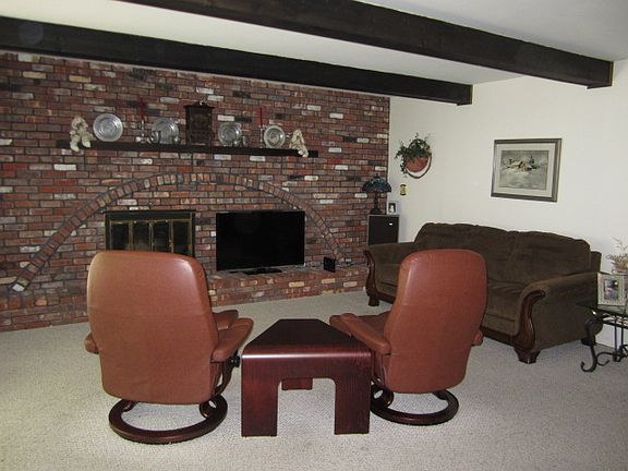 Family Room - View 2
