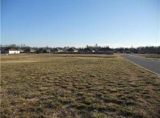 809 Rachael Ct, Siloam Springs, AR 72761