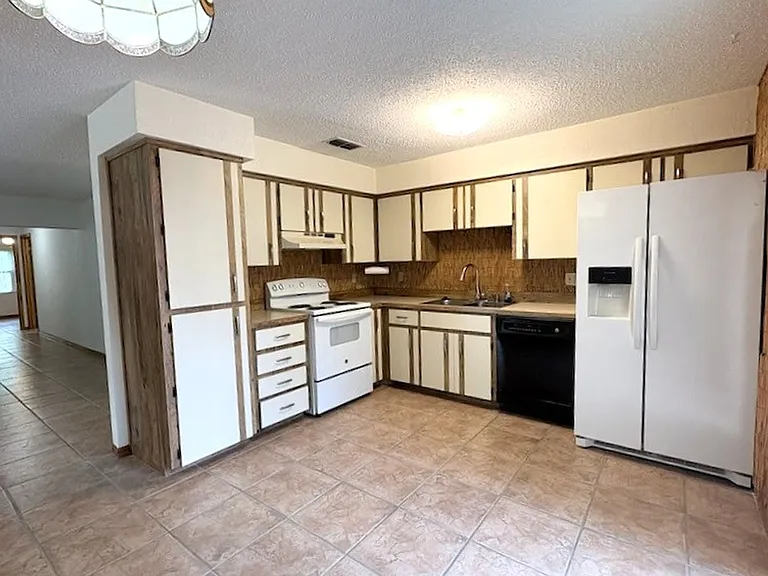 910 Big Tree Rd #4-2 — Photo 7
