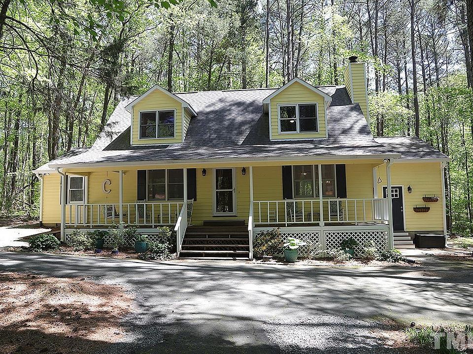 1st image of 524 Carl Dr