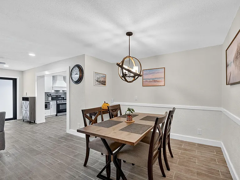 5008 Parker Ave — Photo 16