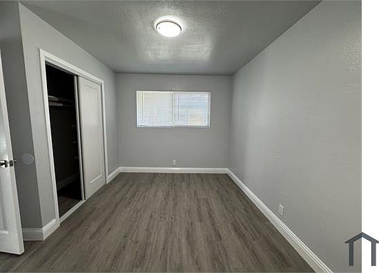 4th image of 8656 Macarthur Blvd #11