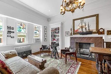 Rented by Traci Kuther, LREB