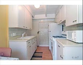 3rd image of 1908 W Hood Ave APT 1D