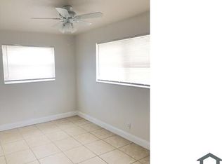 1596 W Blue Heron Blvd #9, West Palm Beach, FL 33404
