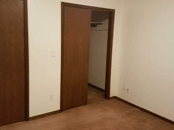 5th image of 1607 W Dupont Ave APT 6