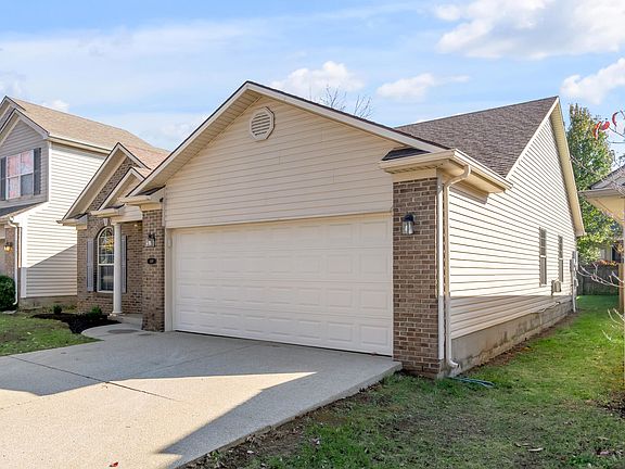 3rd image of 168 Angel Falls Dr
