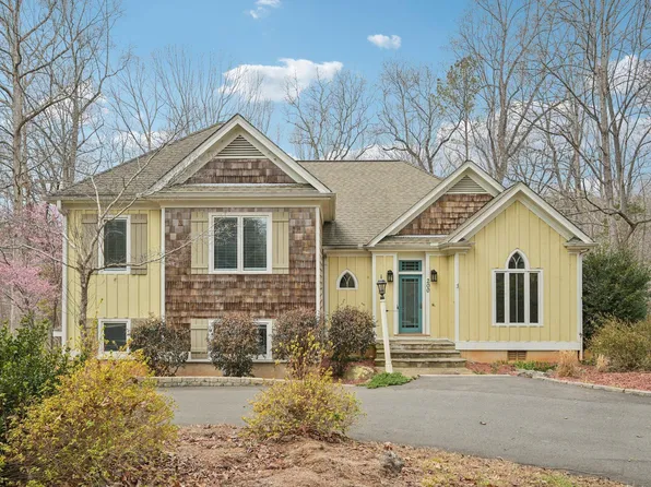 200 Prescott Dr, Durham, NC 27712