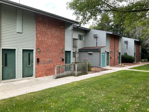 Parkview Terrace - 1441, 1441 Parkview Ter #48, Sheboygan, WI 53081