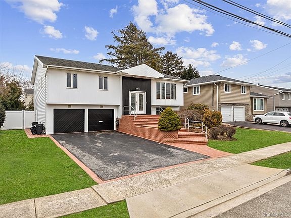 3rd image of 2812 Covered Bridge Road