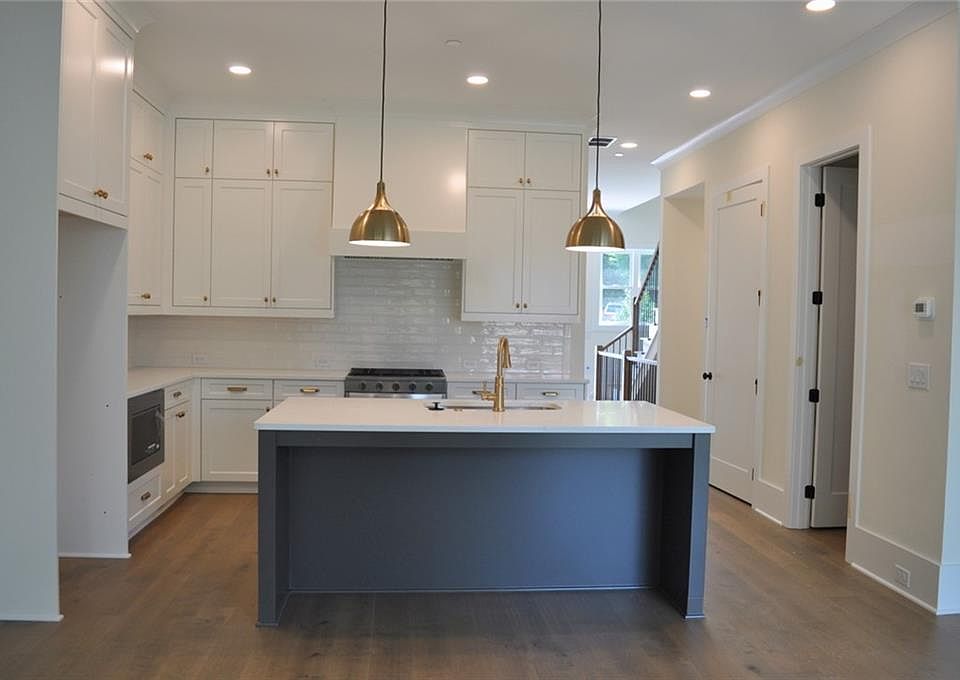 1st image of 253 White St NW