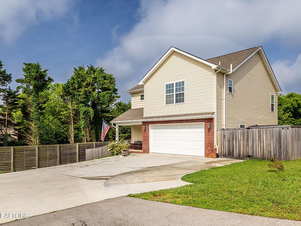1st image of 112 Emma Rose Way