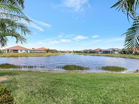 5th image of 12274 SW Bayberry Avenue