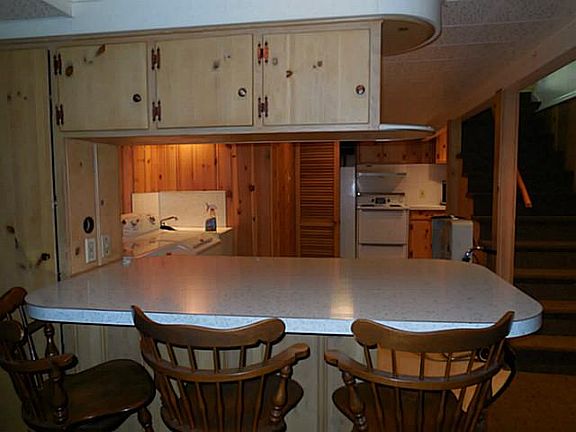 3rd image of 2853 Strauss Ave
