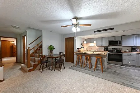 Caenen St, Lenexa — Photo 4