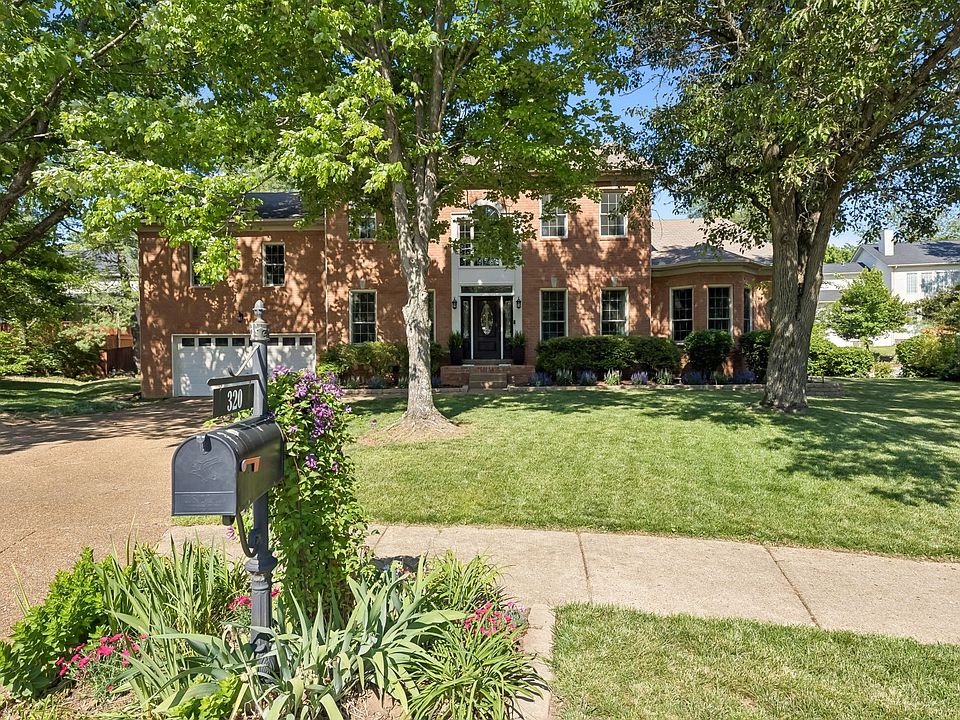 1st image of 320 Kentons Way