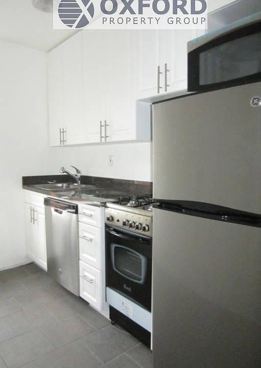 1st image of 31 Bedford St APT 26