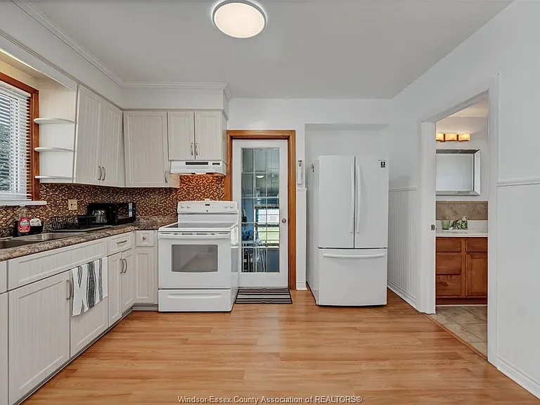 1166 Pierre Ave #UPPER — Photo 9