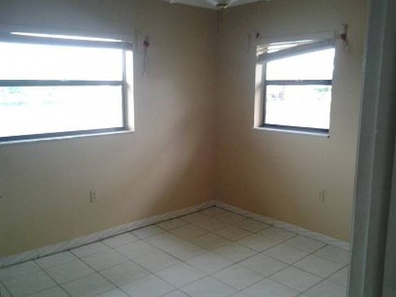 Bedroom2
