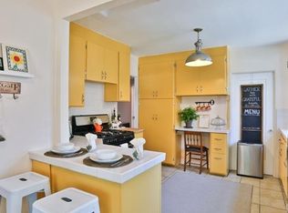 821 N 2nd Ave, Upland, CA 91786