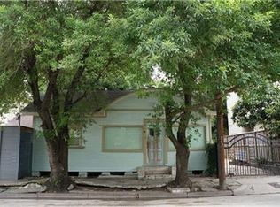 912 Thompson St, Houston, TX 77007