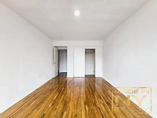 Rented by Made In NY Realty | media 8