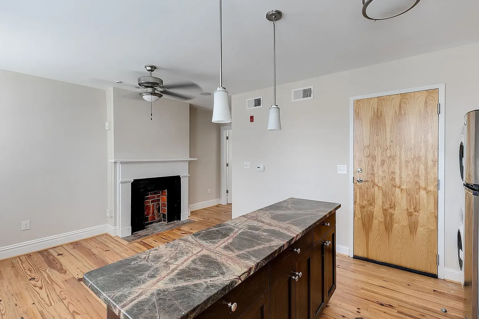 1710 Lofts — Photo 3