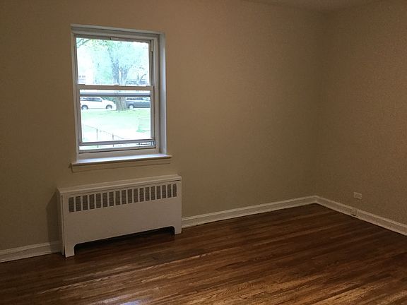 4th image of 21004 42nd Ave APT 1E
