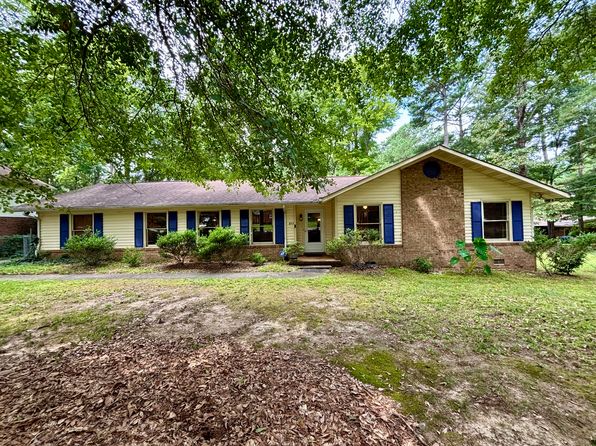833 Brandon Rd