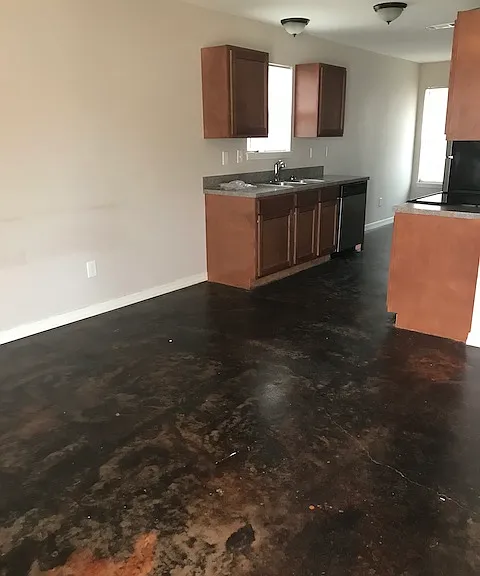 185 Brownlee Rd #14 — Photo 39