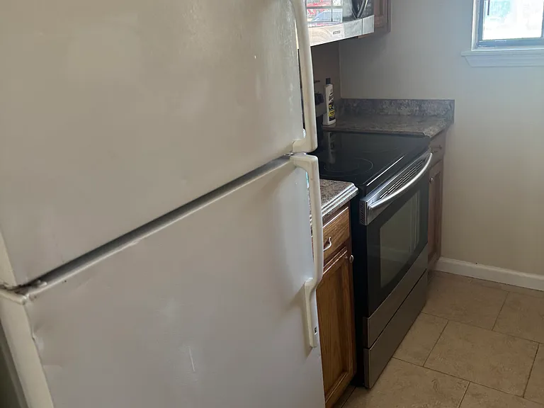 1011 Seville Ave — Photo 6