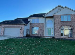 2900 Wildcat Ct, Springfield, IL 62711