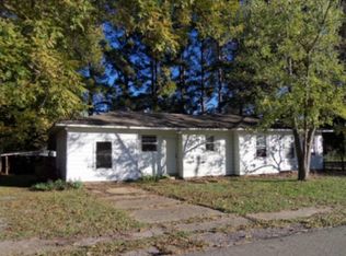 225 S Edwards St, Monticello, AR 71655