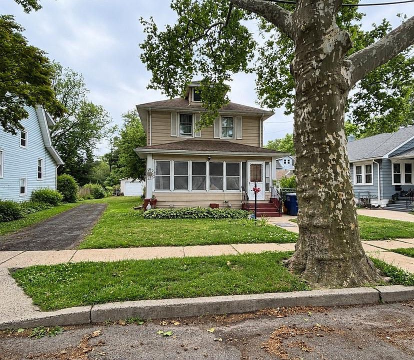 1st image of 612 Lippincott Ave