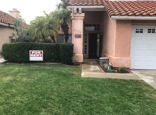 2685 Seacrest Ct, Vista, CA 92081