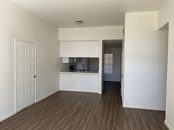 2nd image of 4512 Oregon St APT 3