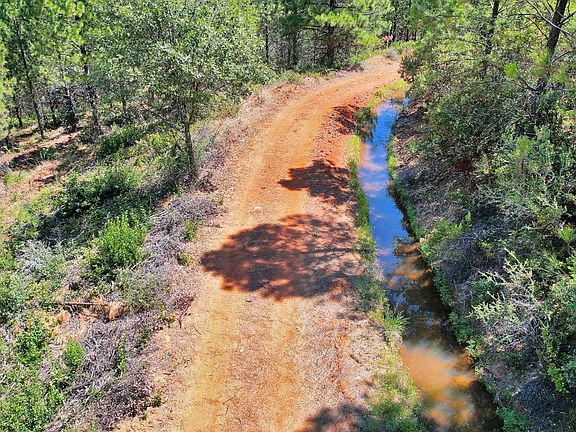 3rd image of 9652 Marysville Rd
