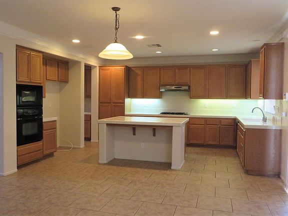 5th image of 12246 Tortuga St