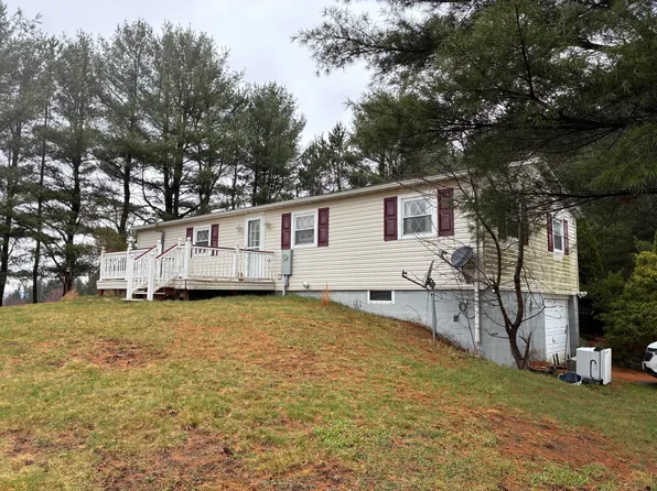 540 Beechtree Rd, Falls Creek, PA 15840