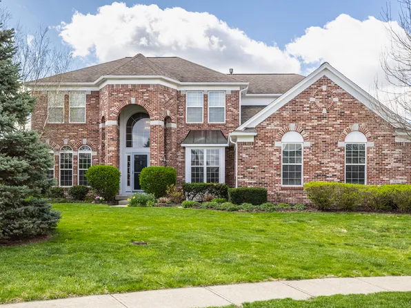3851 Meadow Side Ct, Zionsville, IN 46077